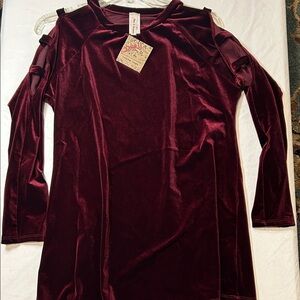 Now and Forever Burgundy Red  Velvet Mini Dress Size Small Cut out Sleeves
